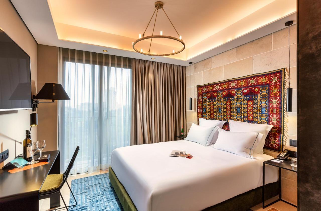 Brown Jlm Mamilla, A Member Of Brown Hotels Jérusalem Extérieur photo